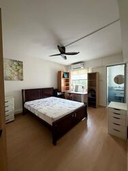 Blk 211 Jurong East Street 21 (Jurong East), HDB 4 Rooms #574464361